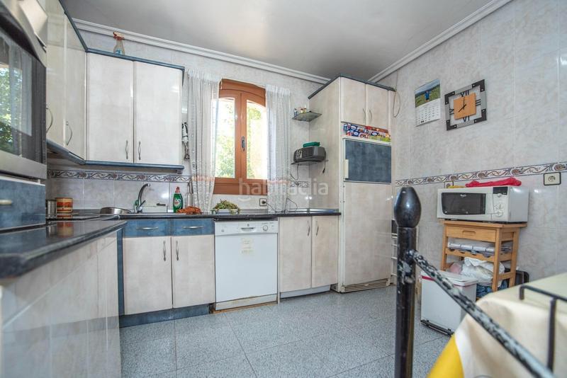 Foto a22640e6-d9f8-46a9-b0c0-e38e044db727. Masía casa independiente con terreno en Marcilla