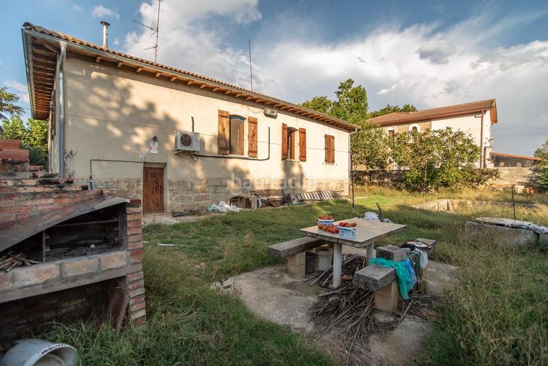 Foto d856b633-2262-401f-ad95-54816b209f69. Masía casa independiente con terreno en Marcilla