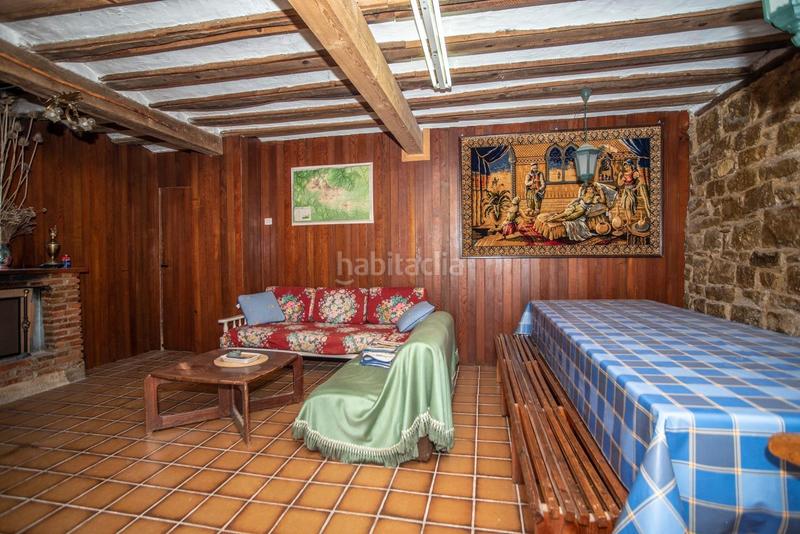 Foto fbee0b20-21aa-4330-b1f5-9d1b4aecf9e8. Masía casa independiente con terreno en Marcilla