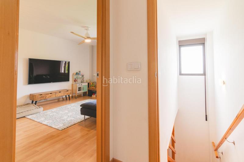 Foto 0bc18e8f-80e5-4294-9c5d-093c179a5010. Casa adossada amb calefacció aparcament a Orcoyen