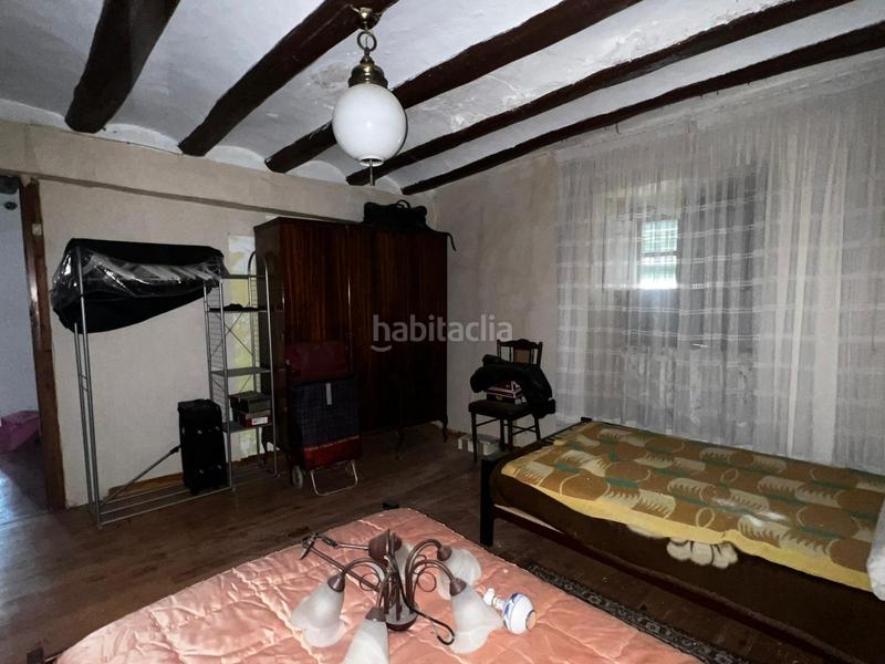 Foto 2d12149f-a452-40d7-ad18-c1b6250b2807. Casa adossada amb aparcament a Cirauqui