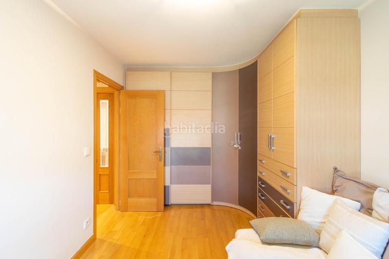 Foto 6d9c4683-d2a7-4378-8ce8-f4f3a74437bc. Dúplex cuidado duplex con terraza en mutilva en Aranguren