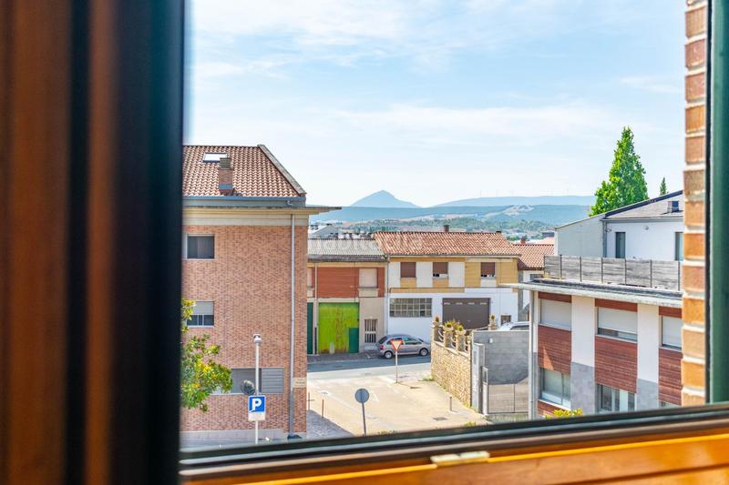 Foto fcb62a43-f2cd-487c-981e-28af9a7feae0. Dúplex cuidado duplex con terraza en mutilva en Aranguren
