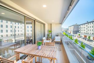 Piso en Aranguren. Vivienda seminueva con terraza y eficiencia energética a en muti