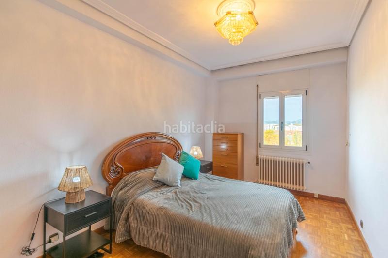 Foto 24b7a8da-b37e-4530-a6af-113382984c24. Flat with heating in San Juan Pamplona / Iruña