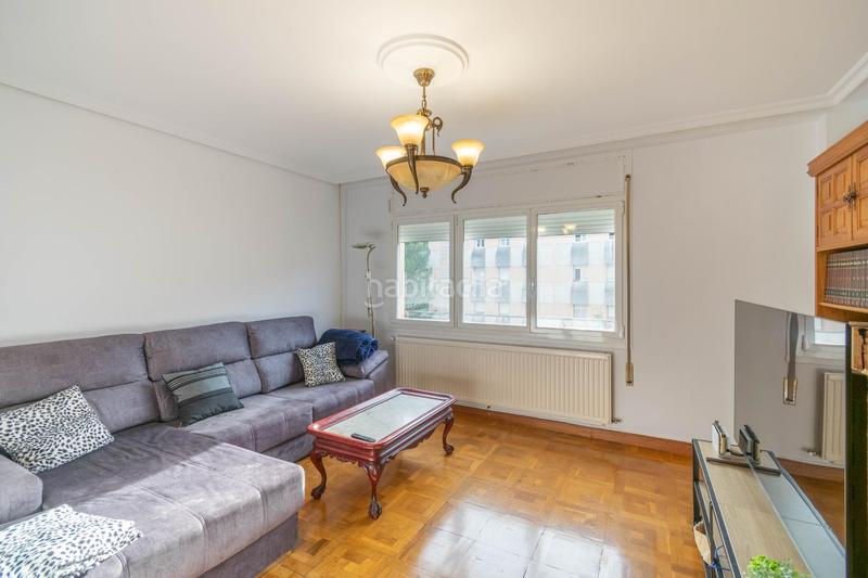 Foto 8078fb38-426a-471d-958f-aa85c411b2ba. Flat with heating in San Juan Pamplona / Iruña