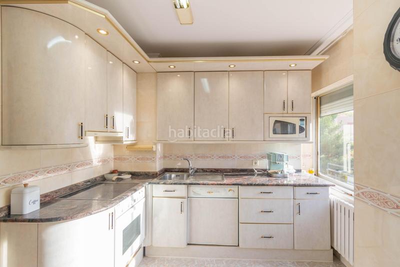 Foto 9c990f88-ef66-4d72-b651-4e7da6f8030b. Flat with heating in San Juan Pamplona / Iruña