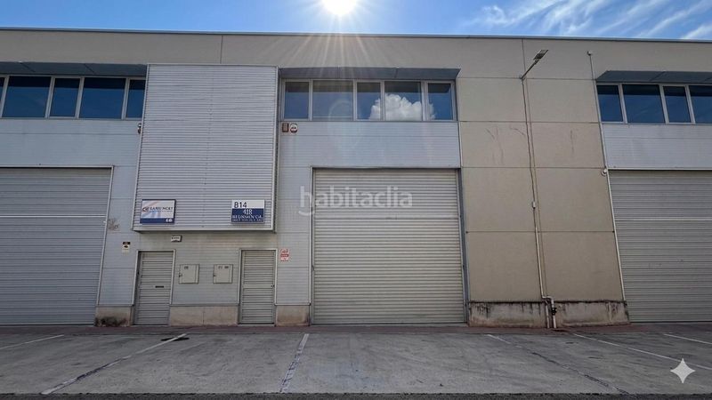Foto d3fa35e6-70c9-453d-8cb0-e914c37fc025. Nau industrial a Beriáin