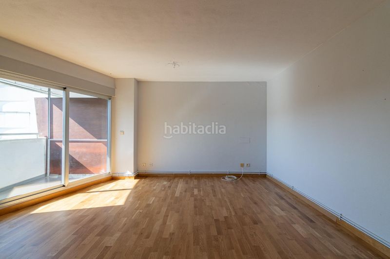 Foto f385e1cb-5999-4a2a-bfab-daa32cdb5c9d. Pis amb calefacció aparcament a Mendillorri Pamplona / Iruña