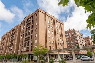 Appartement  Calle de benjamín de tudela. Mendebaldea donde la ubicación perfecta se convierte en hogar