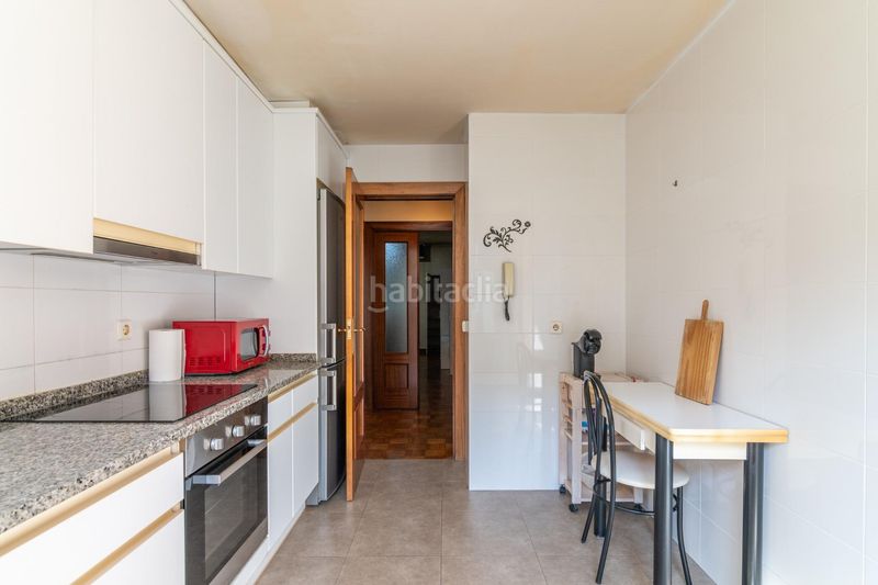 Foto cc5dd853-9e1f-4cc3-a62f-ba13650abfd7. Flat with heating parking in Barañáin / Barañain