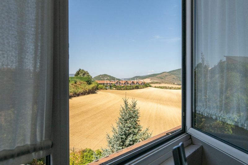 Foto ddc7e2d3-73aa-4d8b-80e5-471069e6123a. Casa adossada amb calefacció aparcament a Olaz Valle de Egüés / Eguesibar