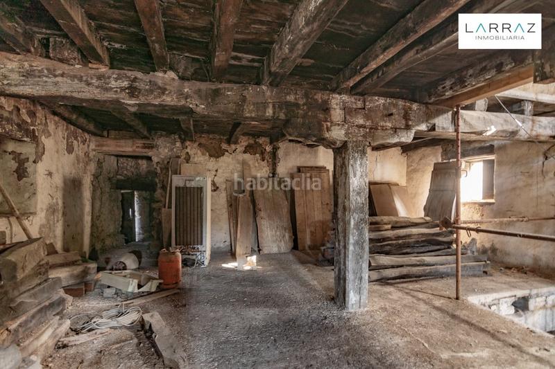 Foto 3a7d8b2a-2ac3-43e2-9fcd-f580d6f04410. Casa  de pueblo con estructura reformada en Esteribar