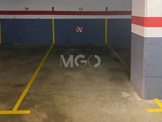 Aparcament cotxe a De manlleu 18. Pàrquing en venda a vic