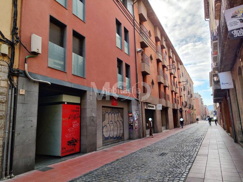 Foto 3c37ef40-c75b-4ff6-ab99-a9a87a63099f. Local comercial a pla de balenyà 27 a Centre Vic
