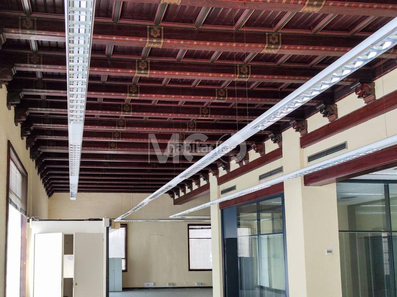 Foto 6550dbb0-0ef8-4ed2-b1f9-166d870a6784. Rent business premise in hospital 13 in Centre Vic