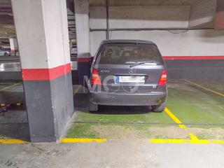 Autoparkplatz in Pare gallissa 2. Plaça daparcament en venda a vic