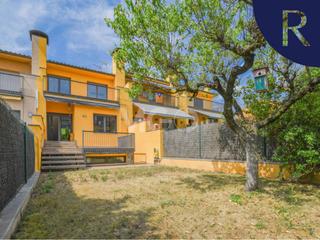 Maison  N´anna xica. Casa en venta en sant julià de vilatorta