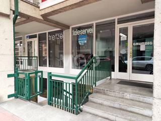 Lloguer Local Comercial a Bisbe morgades 46. Local de lloguer a vic