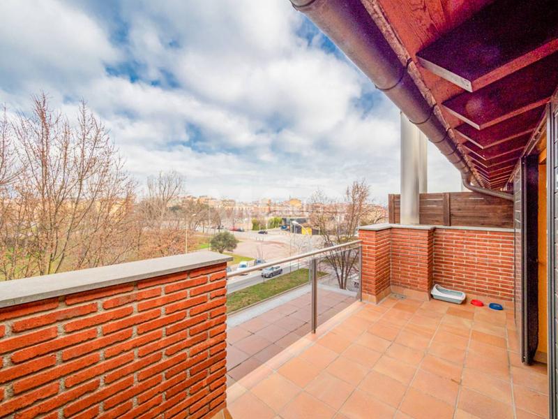 Foto 953cdf4b-ebc9-461a-9dce-be20db61ac1d. Casa amb calefacció aparcament a Estadi-Santa Anna Vic