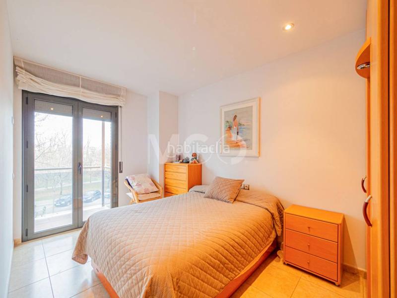 Foto ad92a44c-f633-4cb3-925f-c58cd85f2e04. Casa amb calefacció aparcament a Estadi-Santa Anna Vic