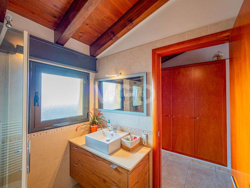 Foto b6144713-1587-41b0-a422-e700a1150c1b. Casa amb calefacció aparcament a Estadi-Santa Anna Vic