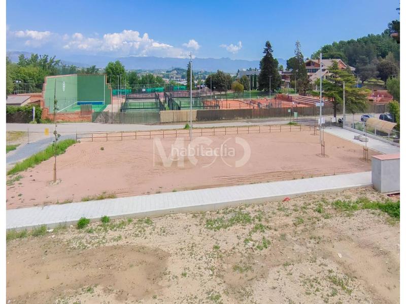 Foto 209b6788-2fe8-483b-9a86-ef537a4ef2b0. Wohngrundstück in olímpia 1 in Gurb