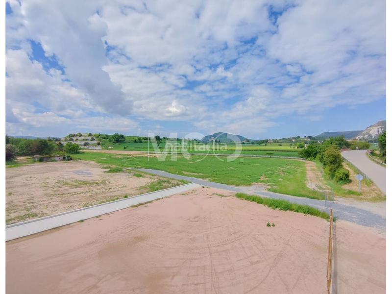 Foto 54032f99-b9d5-4aa5-950d-74d7933a0387. Wohngrundstück in olímpia 1 in Gurb