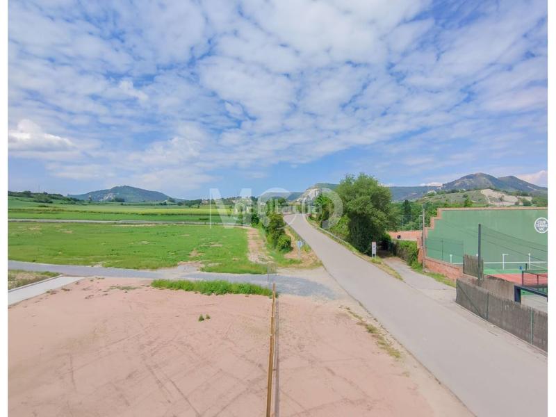 Foto 7e4a5353-81ac-420b-9d53-2710be8e69aa. Wohngrundstück in olímpia 1 in Gurb