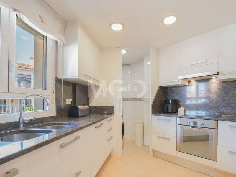 Foto 5c037912-4172-4547-ba0c-4528047e2f0d. Piso  en venta en caputxinssanta clarahospital en Vic