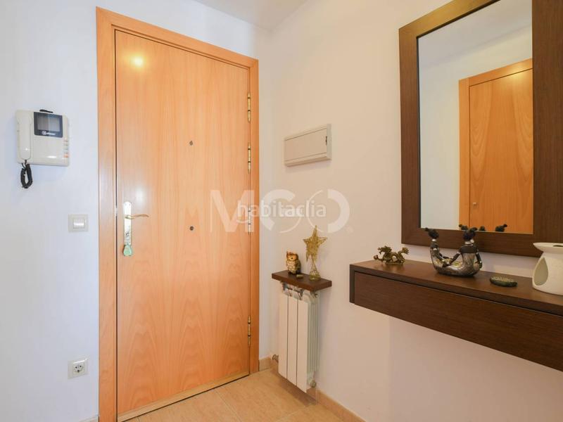 Foto aa8cc943-8b84-42a7-ad90-3bdd76279c19. Piso  en venta en caputxinssanta clarahospital en Vic