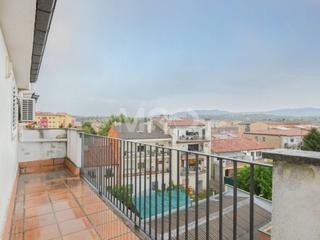 Duplex  Puigmal. Dúplex en venta en manlleu