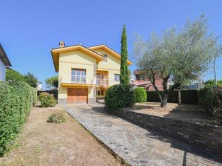 House  Puig. Casa en venta en el esquirol