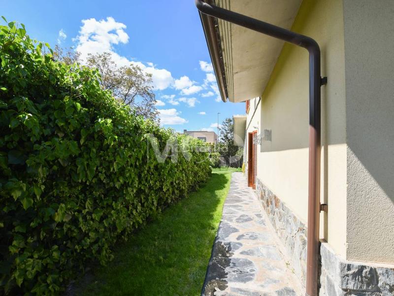 Foto a5499d9c-d654-4677-9e53-0447d4e017e9. Casa amb calefacció aparcament piscina a Gurb