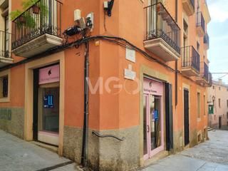 Lloguer Local Comercial a Dels dolors 1. Local a lloguer al cor de vic