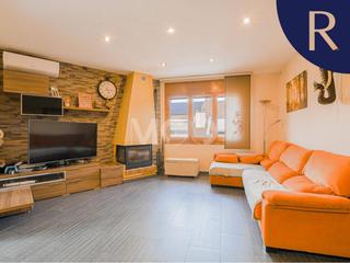 Appartement  Onze de setembre. Piso en venta en folgueroles
