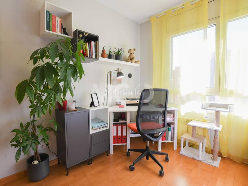 Foto c8697971-7784-4ede-b380-f137e1bcd2a7. Appartamento con riscaldamento parcheggio in Centre Vic