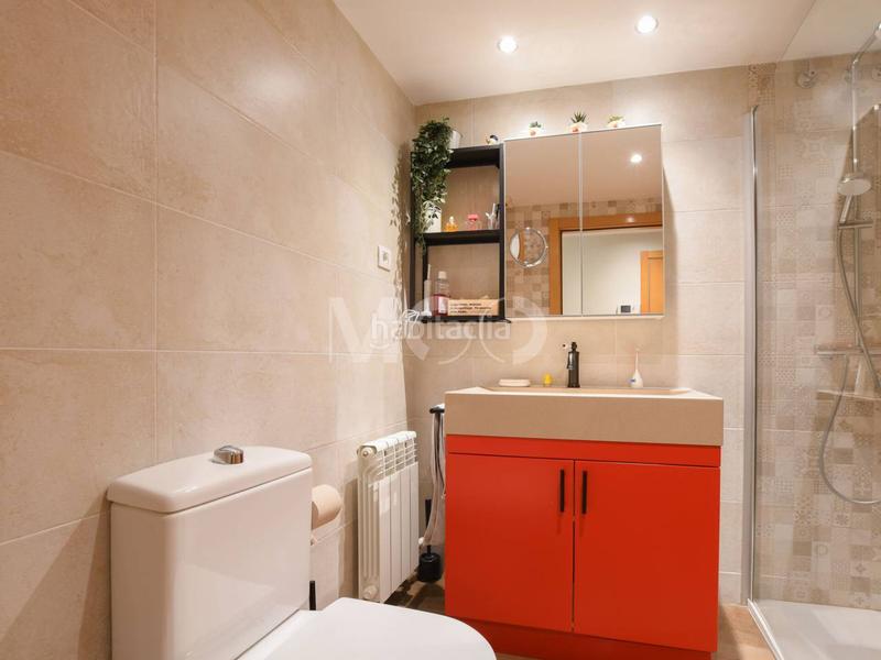 Foto cb5015f8-77e8-4702-a767-b5c6b4dce3ea. Appartamento con riscaldamento parcheggio in Centre Vic