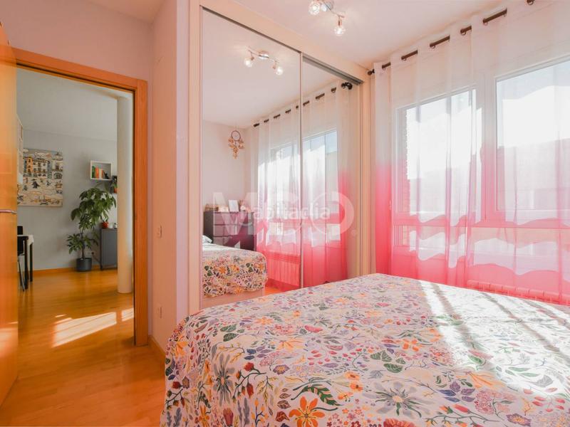 Foto dcbe0f33-722a-4682-bf50-165fc9e245c6. Appartamento con riscaldamento parcheggio in Centre Vic