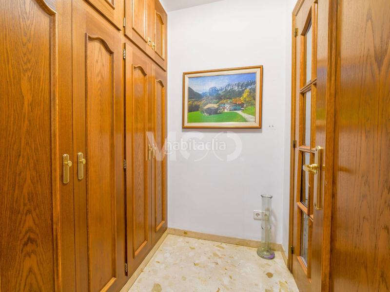 Foto 2ce63ce5-1b77-43bc-b616-a540998e7aef. Casa con riscaldamento parcheggio in Estadi-Santa Anna Vic