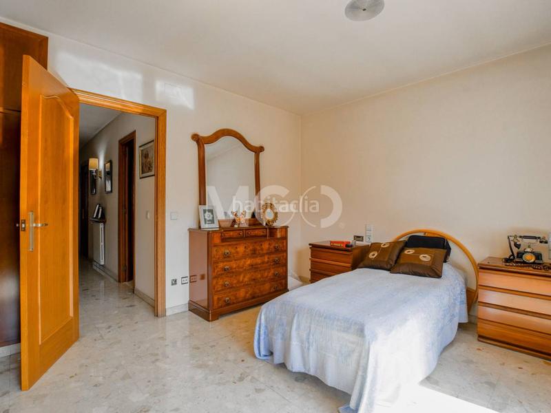 Foto 3bb5d938-796a-4e56-a2a5-52177c8d9d60. Casa con riscaldamento parcheggio in Estadi-Santa Anna Vic