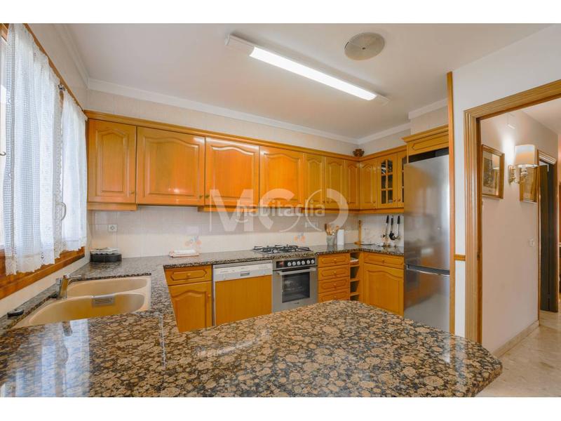 Foto 791f9684-c867-40b8-b9bf-e6f6600e82c7. Casa con riscaldamento parcheggio in Estadi-Santa Anna Vic