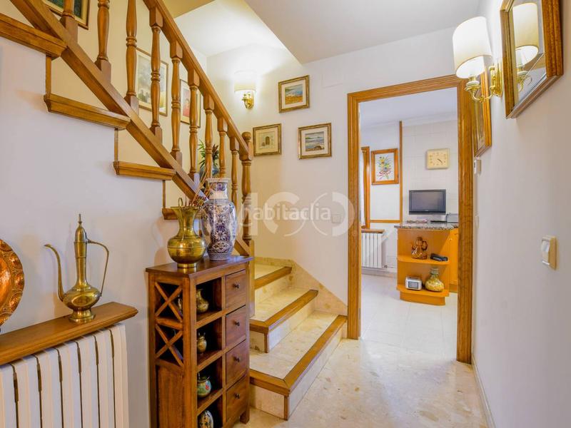 Foto efc7ad38-fad1-4cfd-8596-e217feab1e87. Casa con riscaldamento parcheggio in Estadi-Santa Anna Vic