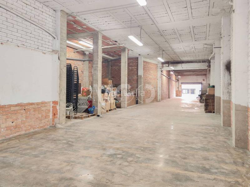 Foto f8144733-05bc-4201-963b-d84c4309f9a2. Rent business premise in industria 25 in Caputxins-Ambulatori Vic