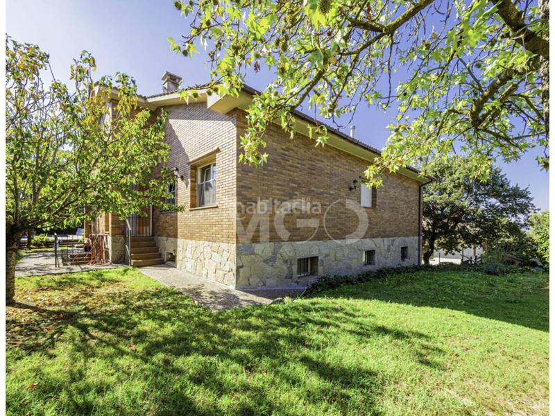 Foto b1d721f4-be8a-4346-b827-3c6c680021ed. House with heating parking pool in Taradell