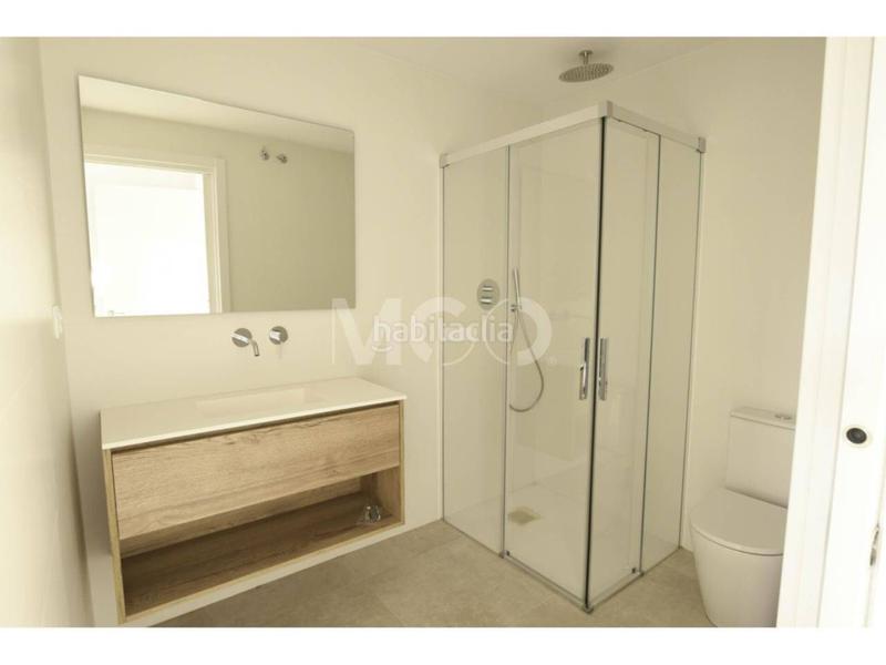 Foto 9c28b6ac-a84a-4d99-84f2-6aa61e6b7fef. Rent flat with heating parking in Nord Vic