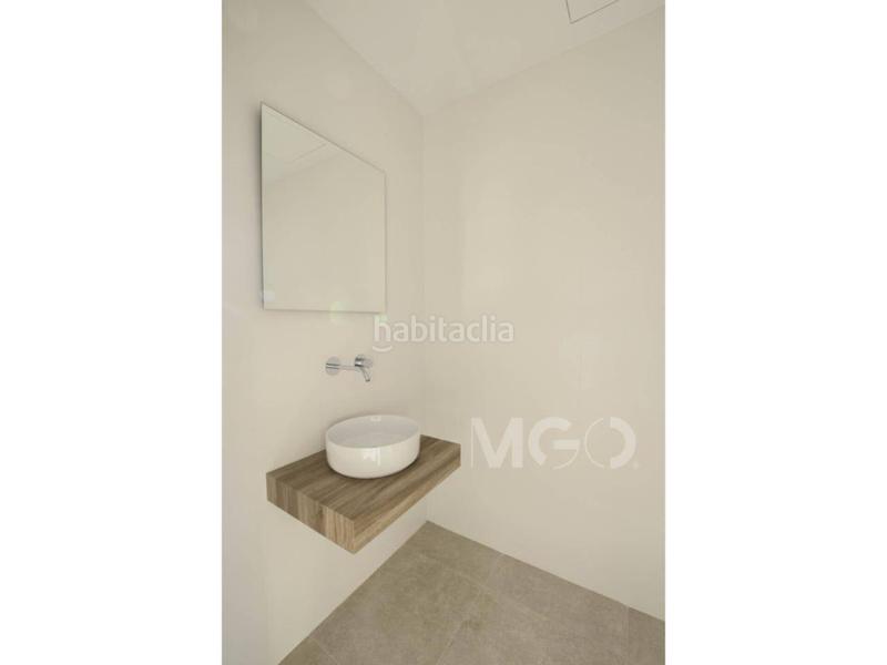 Foto a9e713a0-409f-48c0-8a29-3fc0b6aa75a8. Rent flat with heating parking in Nord Vic