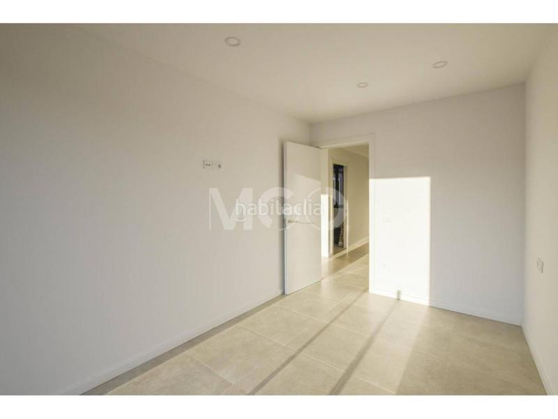 Foto f02659e4-6159-4484-9102-ff2cfd413b3d. Rent flat with heating parking in Nord Vic