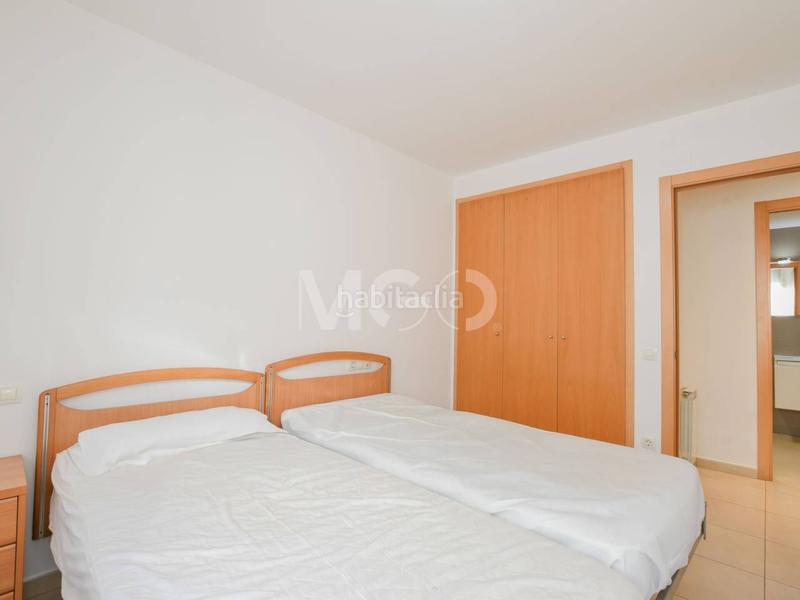 Foto 99f2994a-7218-4575-a844-bb63cae87532. Pis amb calefacció aparcament a Manlleu