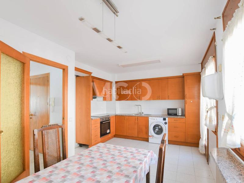 Foto 12860ec7-755d-4004-b096-72a65791bc76. Haus mit heizung parking in Estadi-Santa Anna Vic